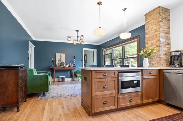 Kitchen remodeling, photograph 17