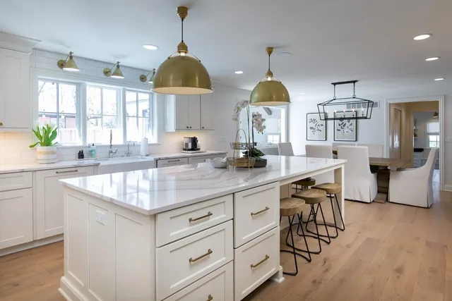 Kitchen remodeling, photograph 31