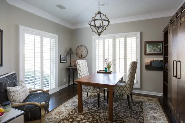 Residential interiors, photograph 15