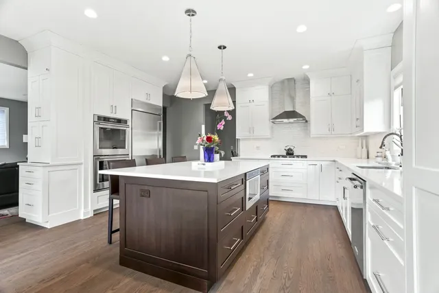 Kitchen remodeling, photograph 23