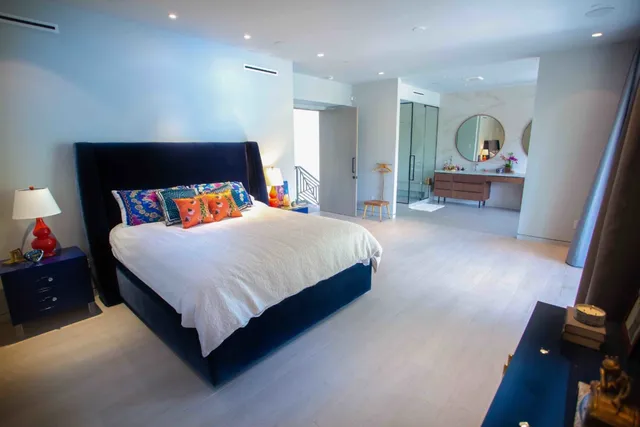 Residential interiors, photograph 26